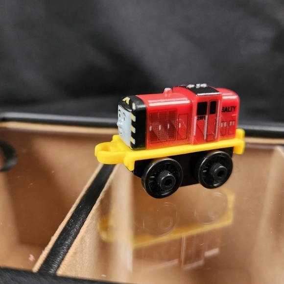 Roku Switching Adapter - Picture 2 of 7